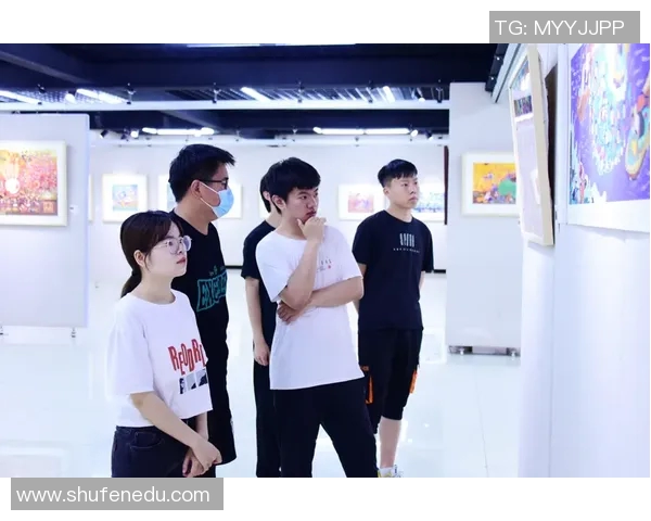 加莱诺的艺术魅力与文化影响力探讨：从创作到社会反响的全景分析